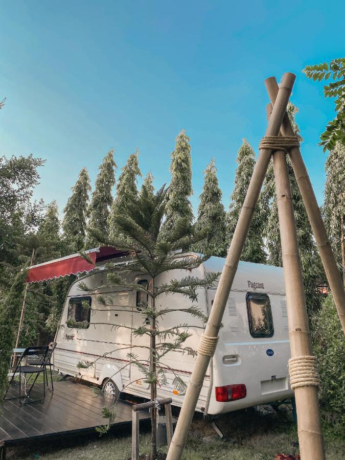 Nice Nite Campervans Phra Nakhon Si Ayutthaya Esterno foto
