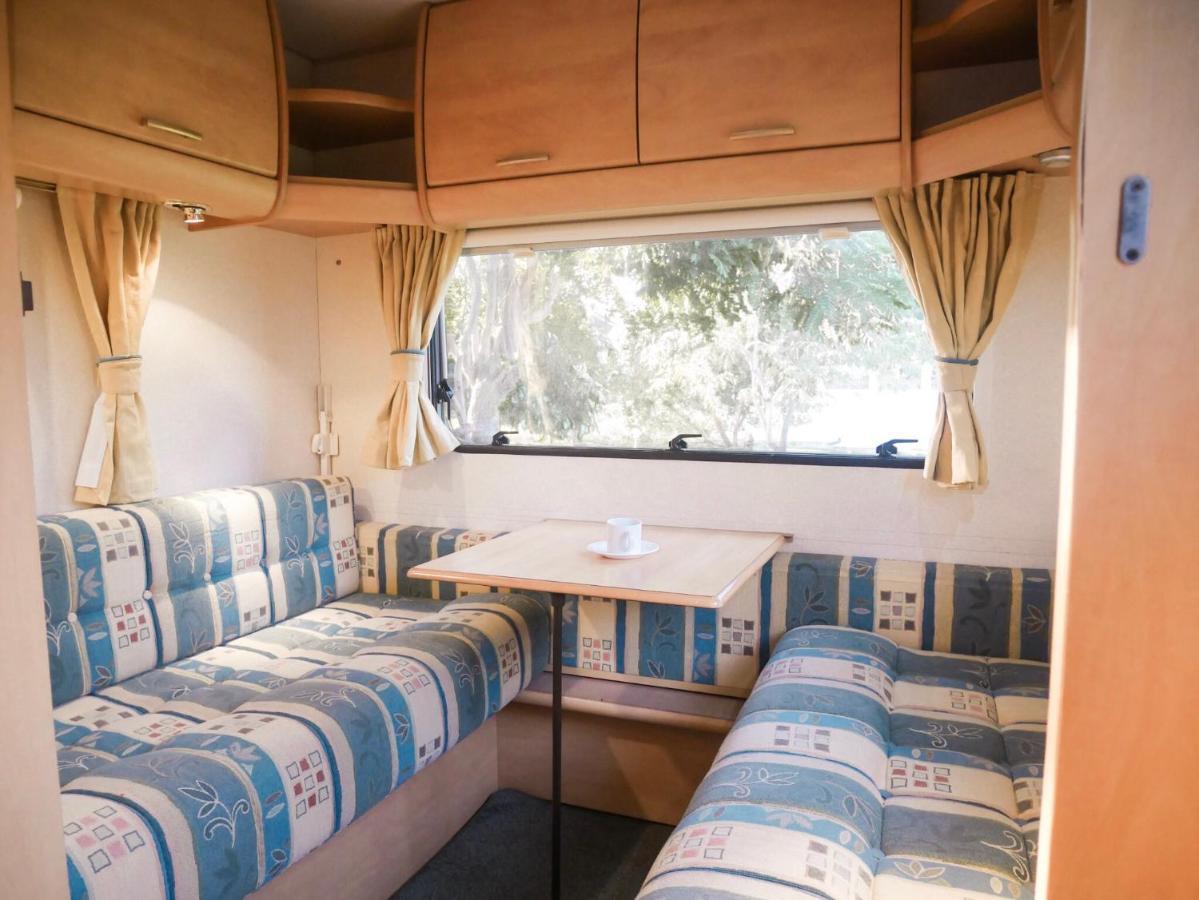 Nice Nite Campervans Phra Nakhon Si Ayutthaya Esterno foto