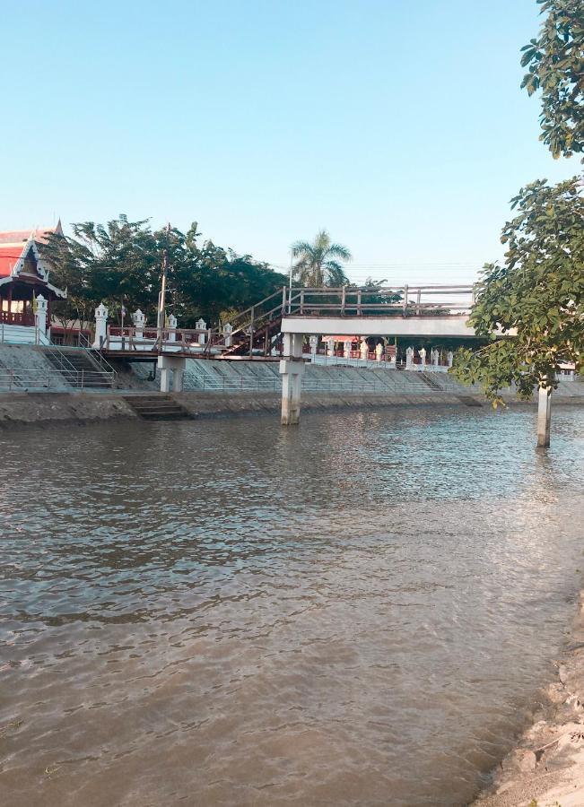 Nice Nite Campervans Phra Nakhon Si Ayutthaya Esterno foto